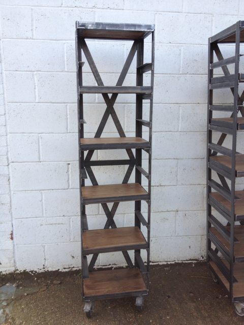 horace bar stool detail